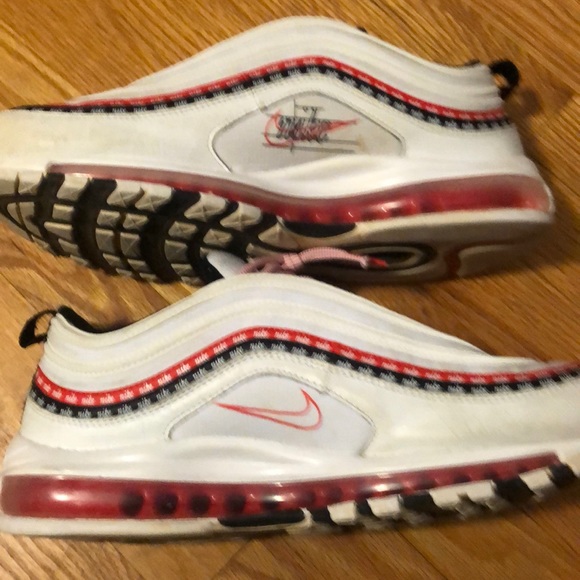 Air Max 97 - Picture 2 of 5